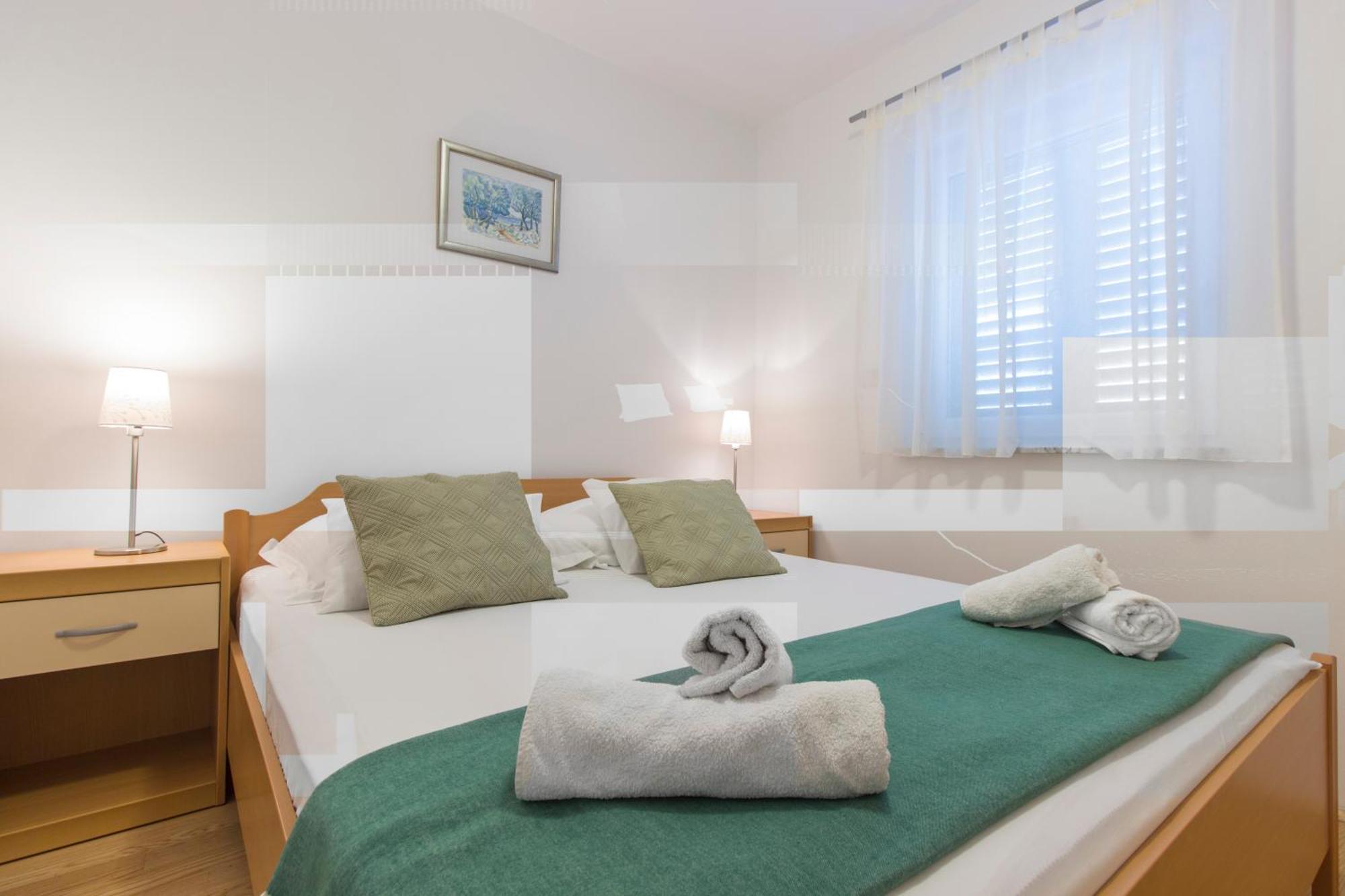 Apartmani Gnjidic Srima Eksteriør billede